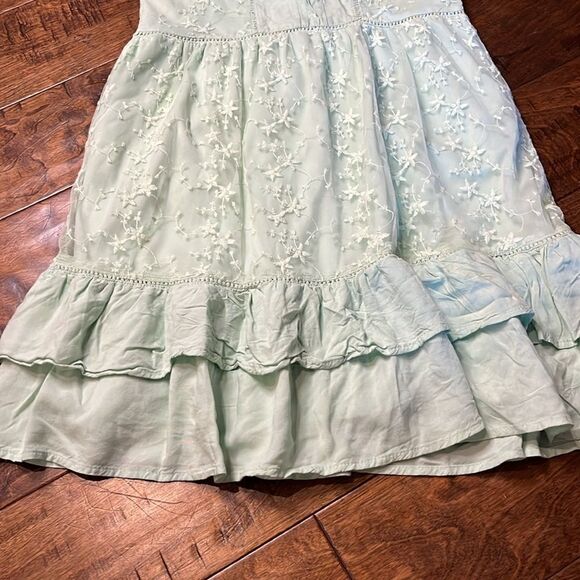 FUZARKA Mint Green Embroidered Mesh Overlay Sleeveless Dress, size 9/10 - Picture 3 of 8